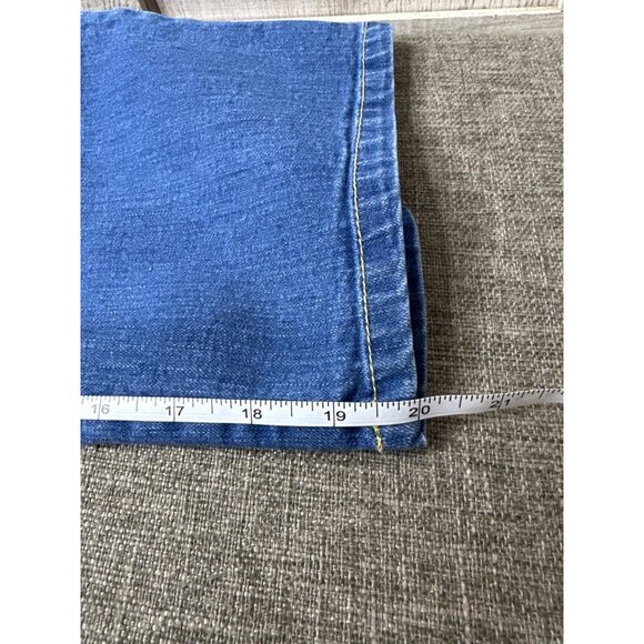 Emily B Womens Blue Denim Capri Jeans Size 10 Straight Leg Stretch - Picture 6 of 7